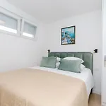 Modern Living Airy