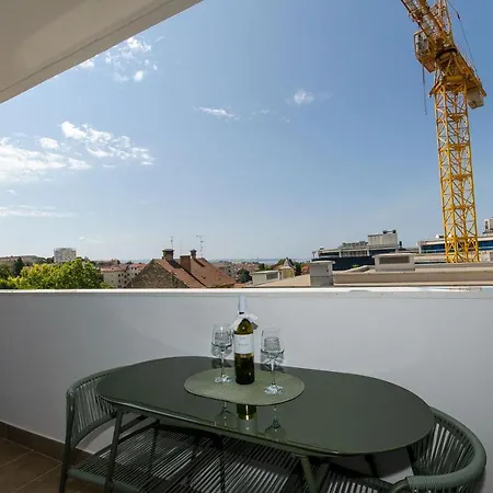 Appartement Modern Living Airy Split