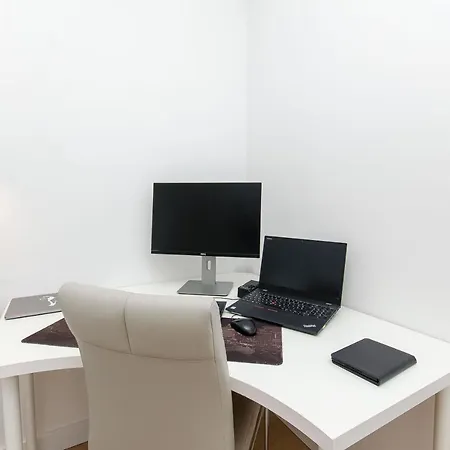 Apartment Modern Living Airy