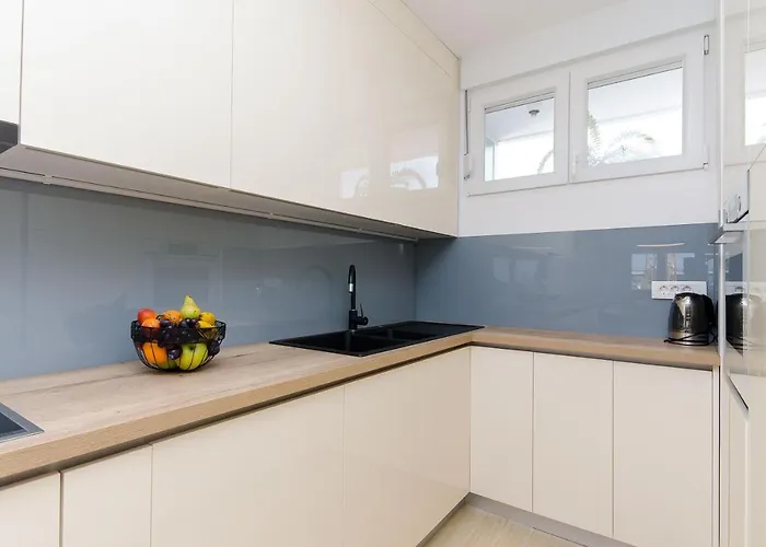 Modern Living Airy Apartman Split